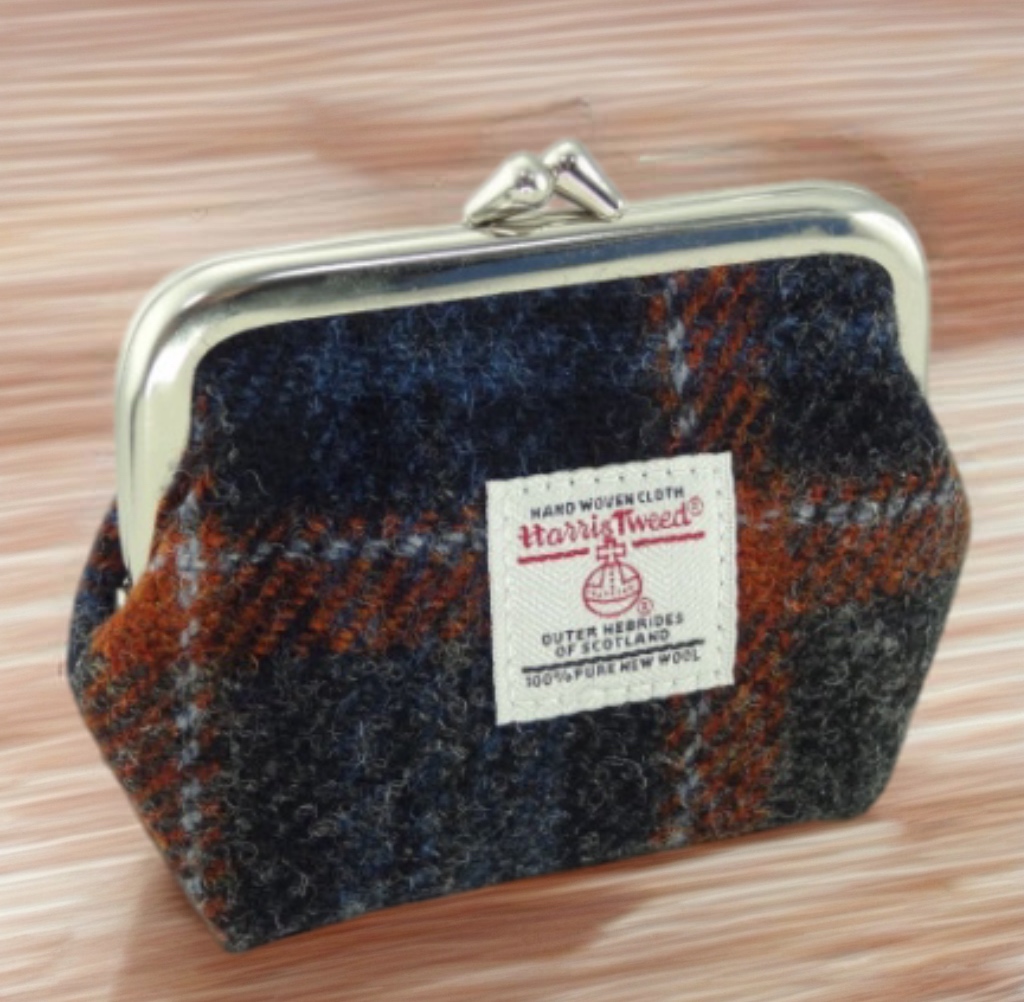 Harris Tweed 'Eigg' Small Clasp Purse - Image 6
