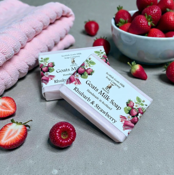 Rhubard & Strawberry Highland Goat Milk Soap - Image 3