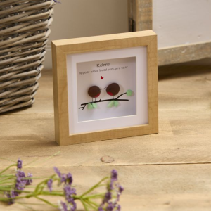 Decorative Wood Open Frame Robins